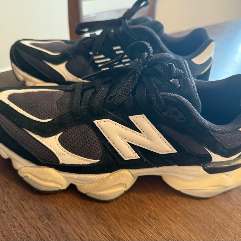 New Balance 9060 women’s